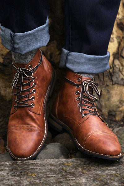 Klassische Stiefeletten aus Leder
