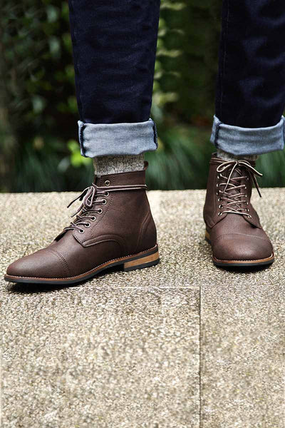 Klassische Stiefeletten aus Leder
