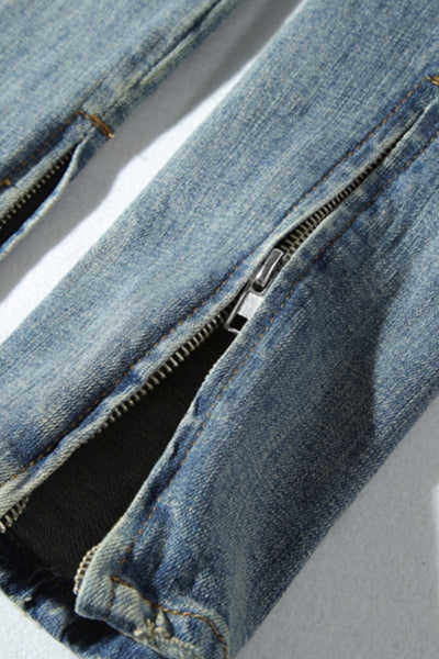 Helle verwaschene Ripped Knee Jeans
