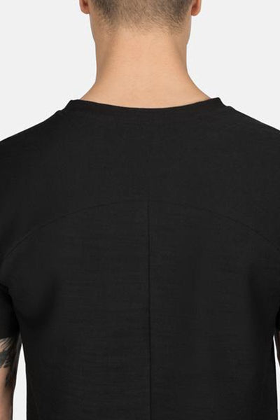 Schulterfreies T-Shirt mit Bogensaum