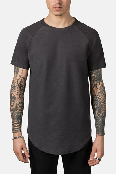 Schulterfreies T-Shirt mit Bogensaum