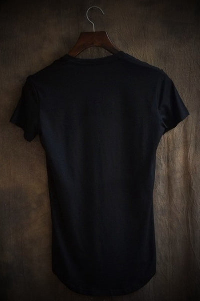 T-Shirt mit tiefen V-Ausschnitt und kurzen Ärmeln